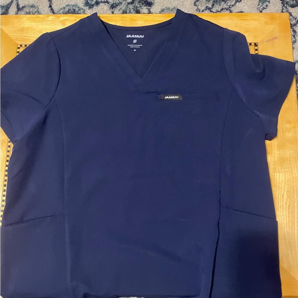 Januu nursing scrubs